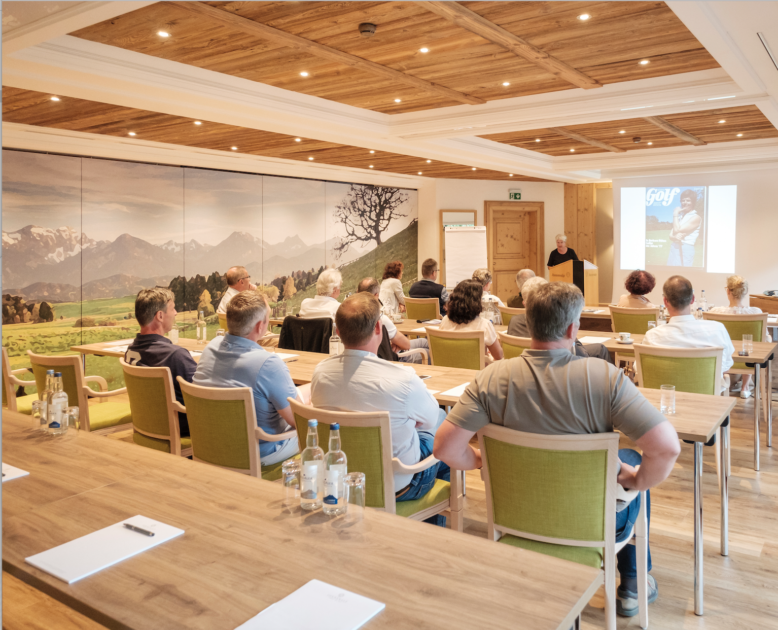 kongress-raum kongress-raum